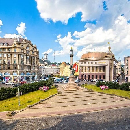 Свободи 1 Львів Екстер'єр фото